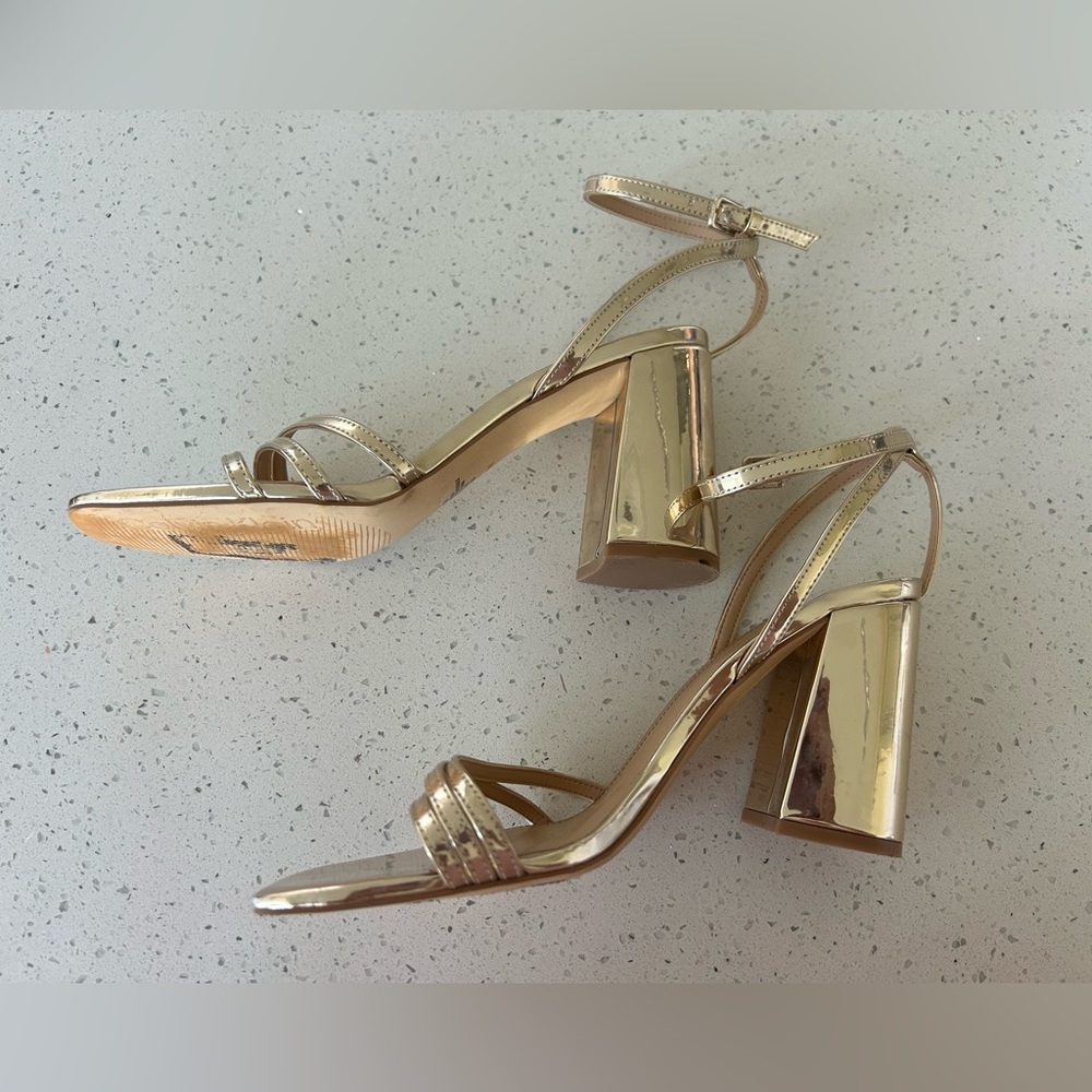 Calvin Klein Quiva Sandal Womens 10 - Picture 5 of 9